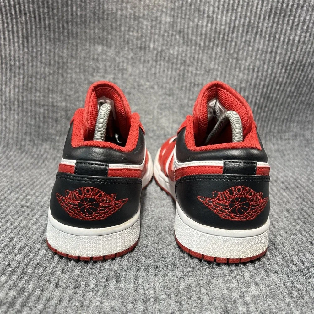 Jordan 1 Low Bulls Men's Size 8 Reverse Black Toe Red Basketball Shoe 55355-163